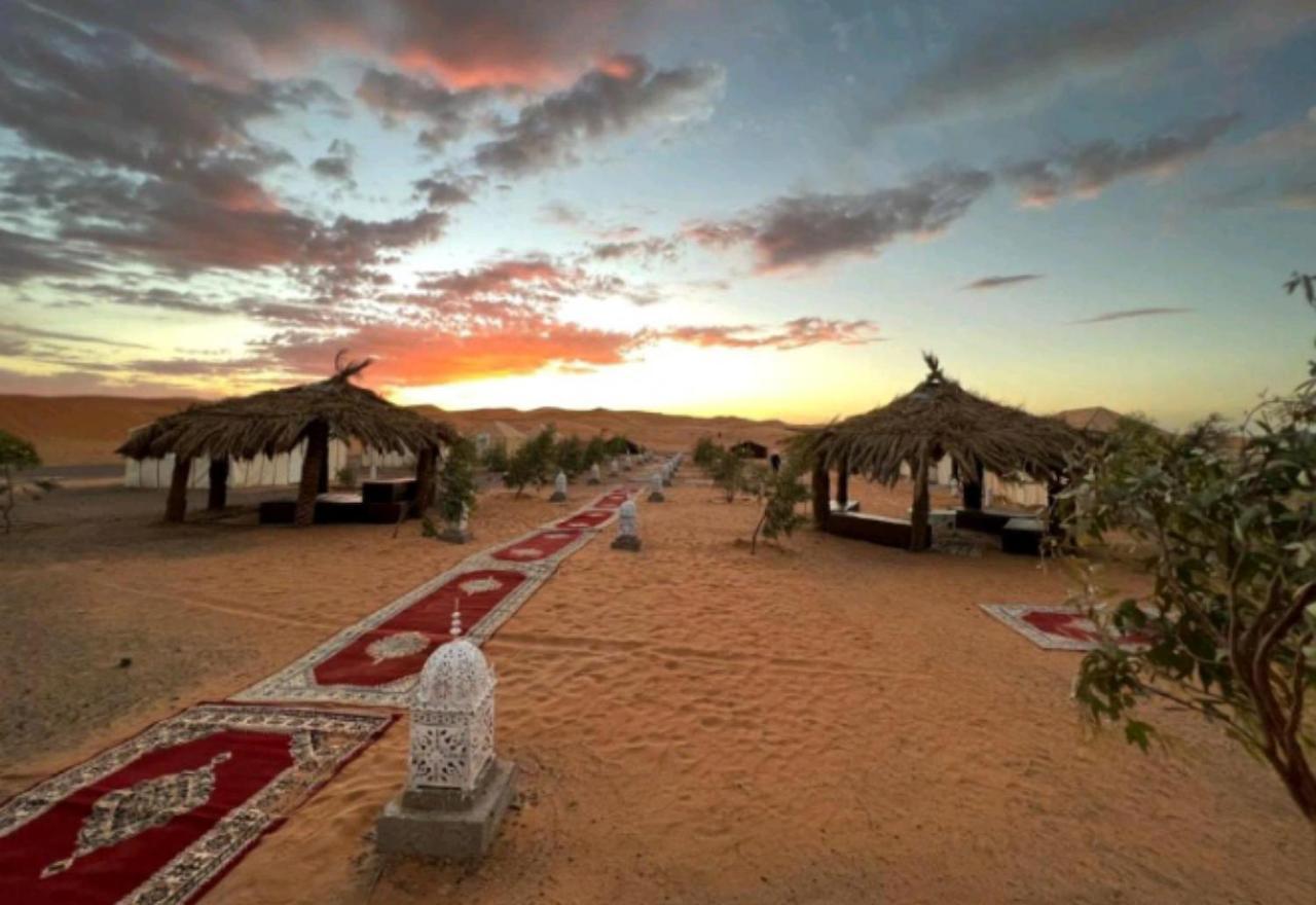 Sahara Traveling Camp Hotel Merzouga Exterior photo