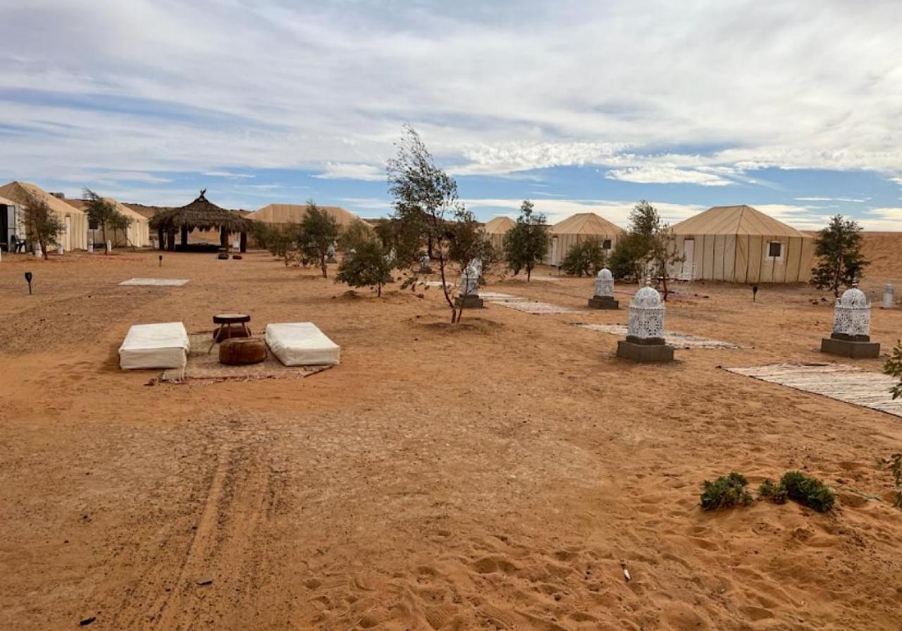 Sahara Traveling Camp Hotel Merzouga Exterior photo