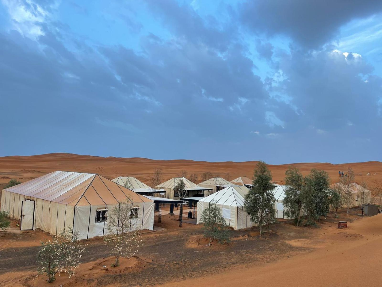 Sahara Traveling Camp Hotel Merzouga Exterior photo